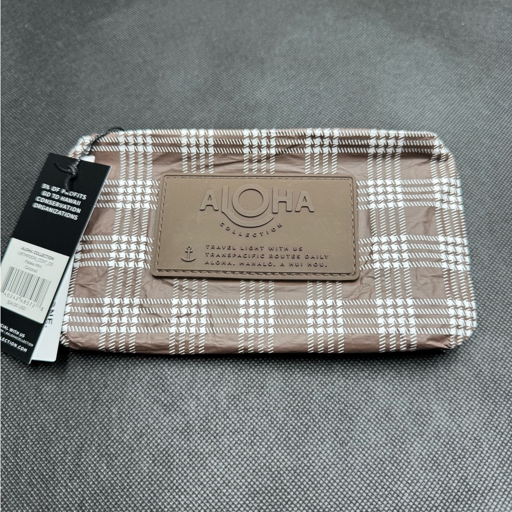 Aloha Collection Super Limited Edition Palaka Mini Pouch Set - Picture 12 of 15